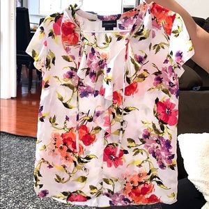 Floral print blouse flowy small/medium